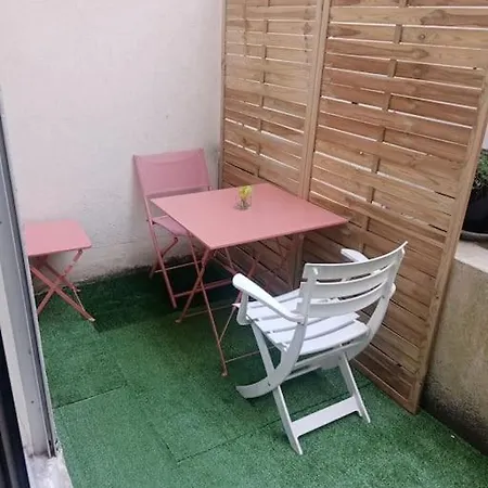 Studio Cosy Avec Terrasse Face Au Parc Des Expositions Vanves Extérieur photo
