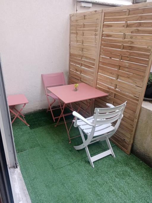 Appartement Cosy Avec Terrasse Face Au Parc Des Expositions